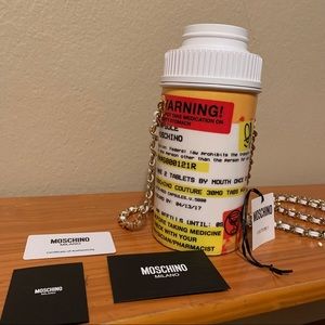 Super rare authentic Moschino Capsule Crossbody